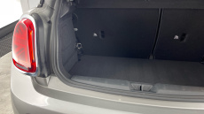 MINI Hatchback 1.5 Cooper Classic 3dr Auto Petrol Hatchback